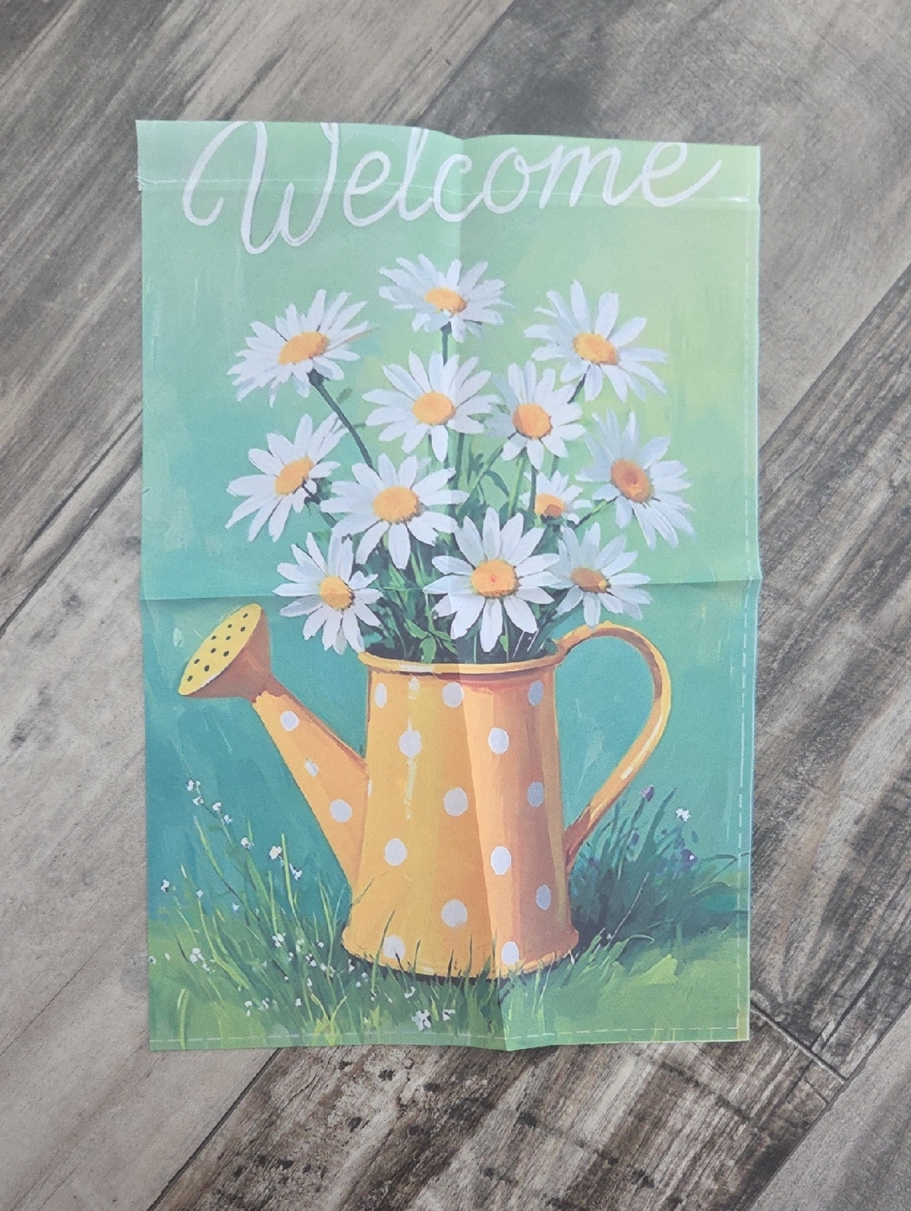 Nwt. Welcome Daisy Watering Can Garden Flag